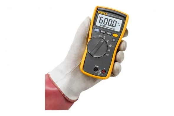 110 True-rms Digital Multimeter 3