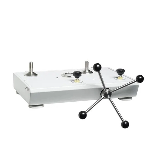 Fluke Calibration P5513 Pneumatic Comparison Test Pump 1